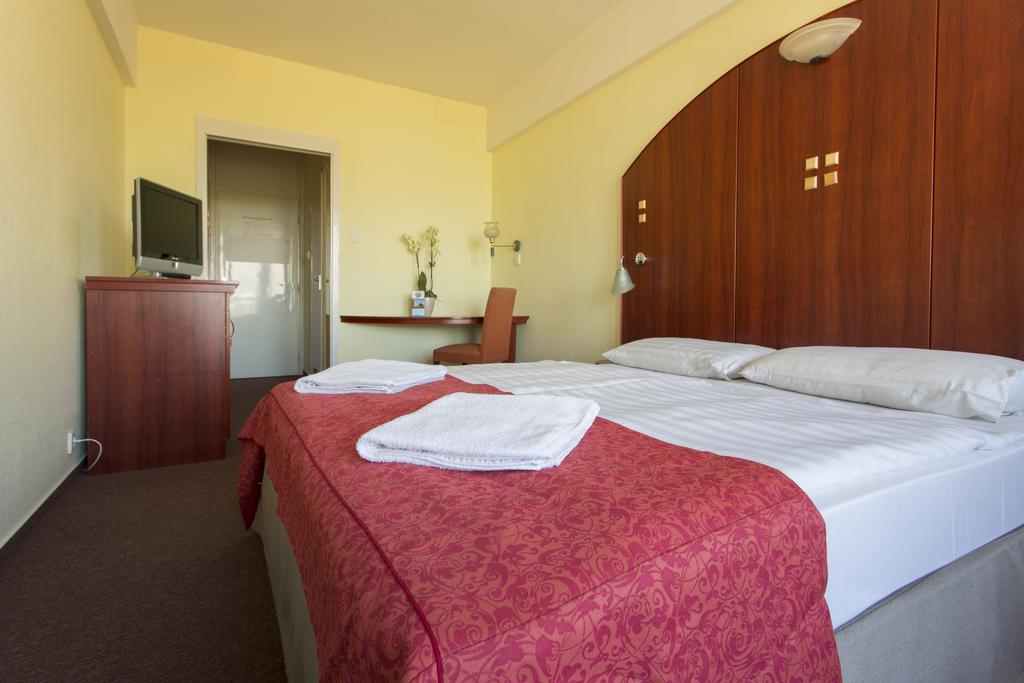 Silver Beach Resort Zamárdi Εξωτερικό φωτογραφία
